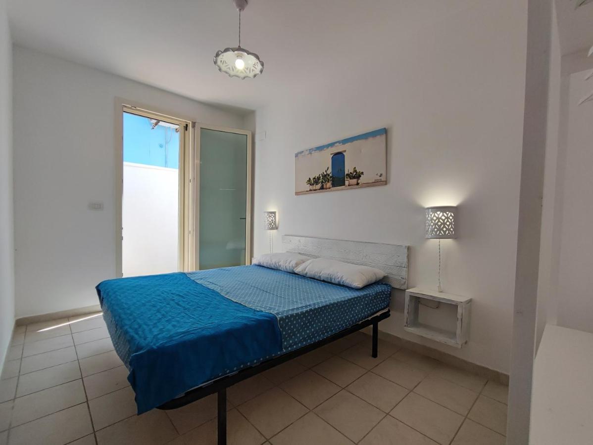 Appartamenti Carneo Torre San Giovanni - Verso Sud Luaran gambar